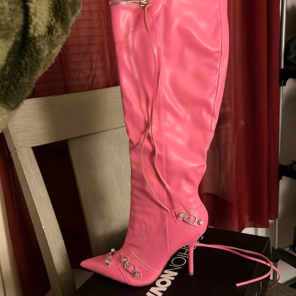 Fashion Nova Knee High Boots